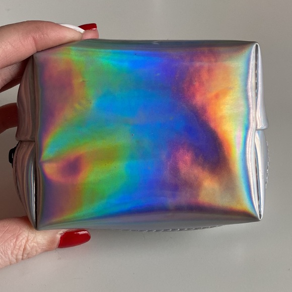 NWOT Pinch Provisions “Screen Queen” Tech Kit - Picture 3 of 5